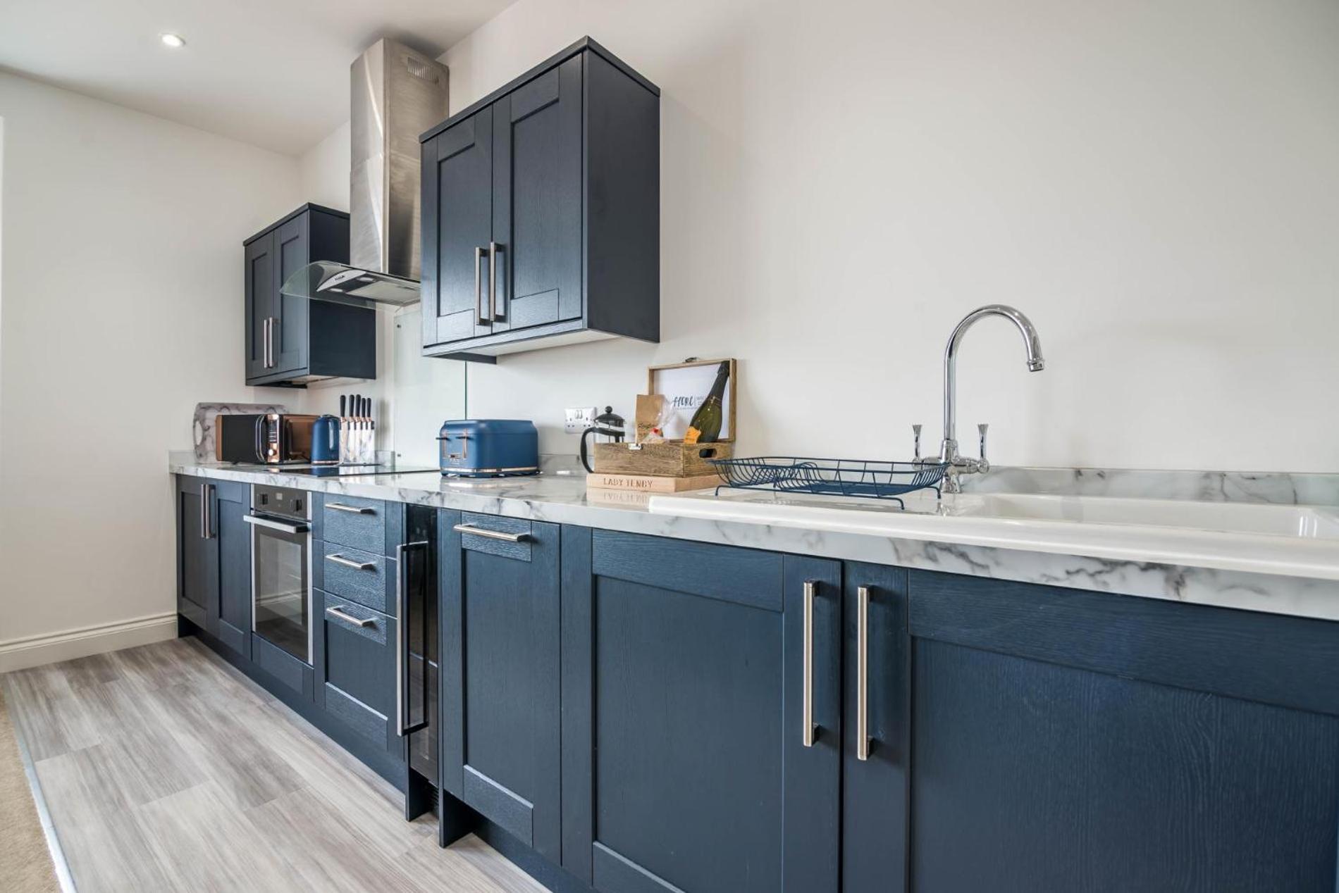 Lady Tenby - 2 Bedroom Apartment - טנבי מראה חיצוני תמונה